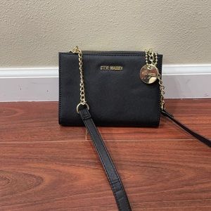 STEVE MADDEN CROSSBODY BAG